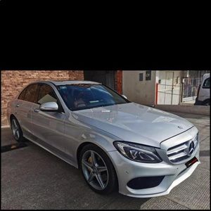 Meet your Posher, Erick